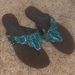 Sandels moderately used